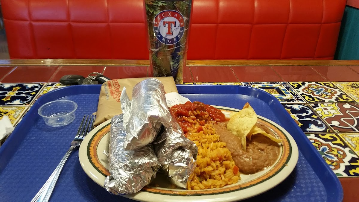 Rosa's Café & Tortilla Factory-5